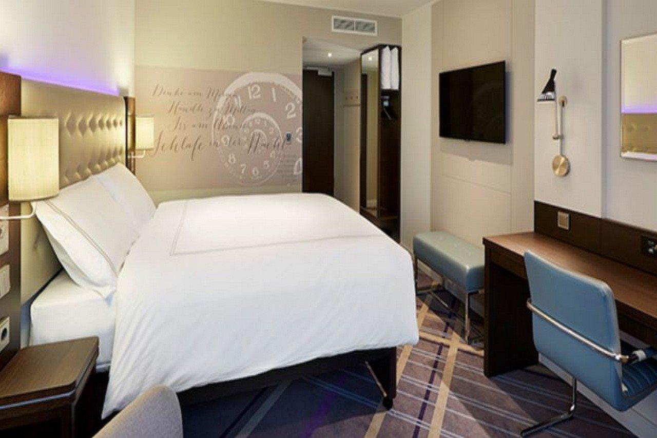 Premier Inn Stuttgart City Europaviertel 外观 照片