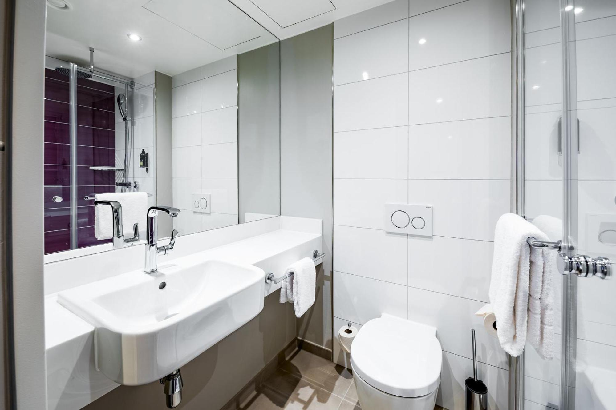 Premier Inn Stuttgart City Europaviertel 外观 照片
